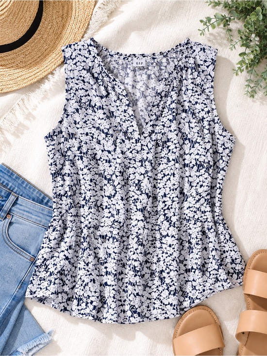 GAP Tops - GAP Navy White Floral Sleeveless‎ Split Neck Blouse M
